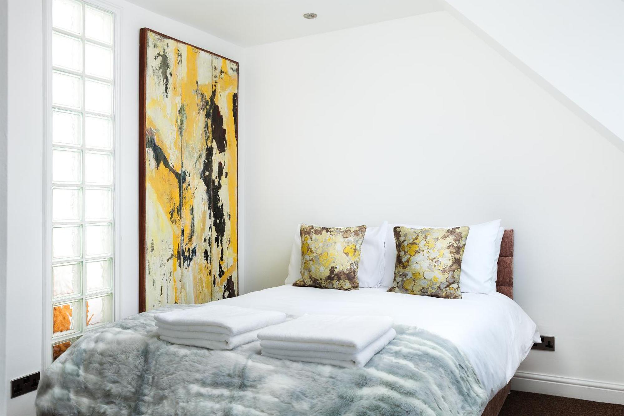Boutique Town House In Old Town 2 Bedroom